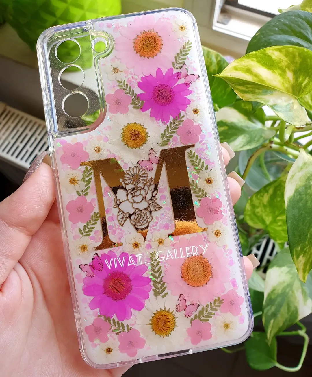 قاب گوشی دخترانه با گلهای صورتی